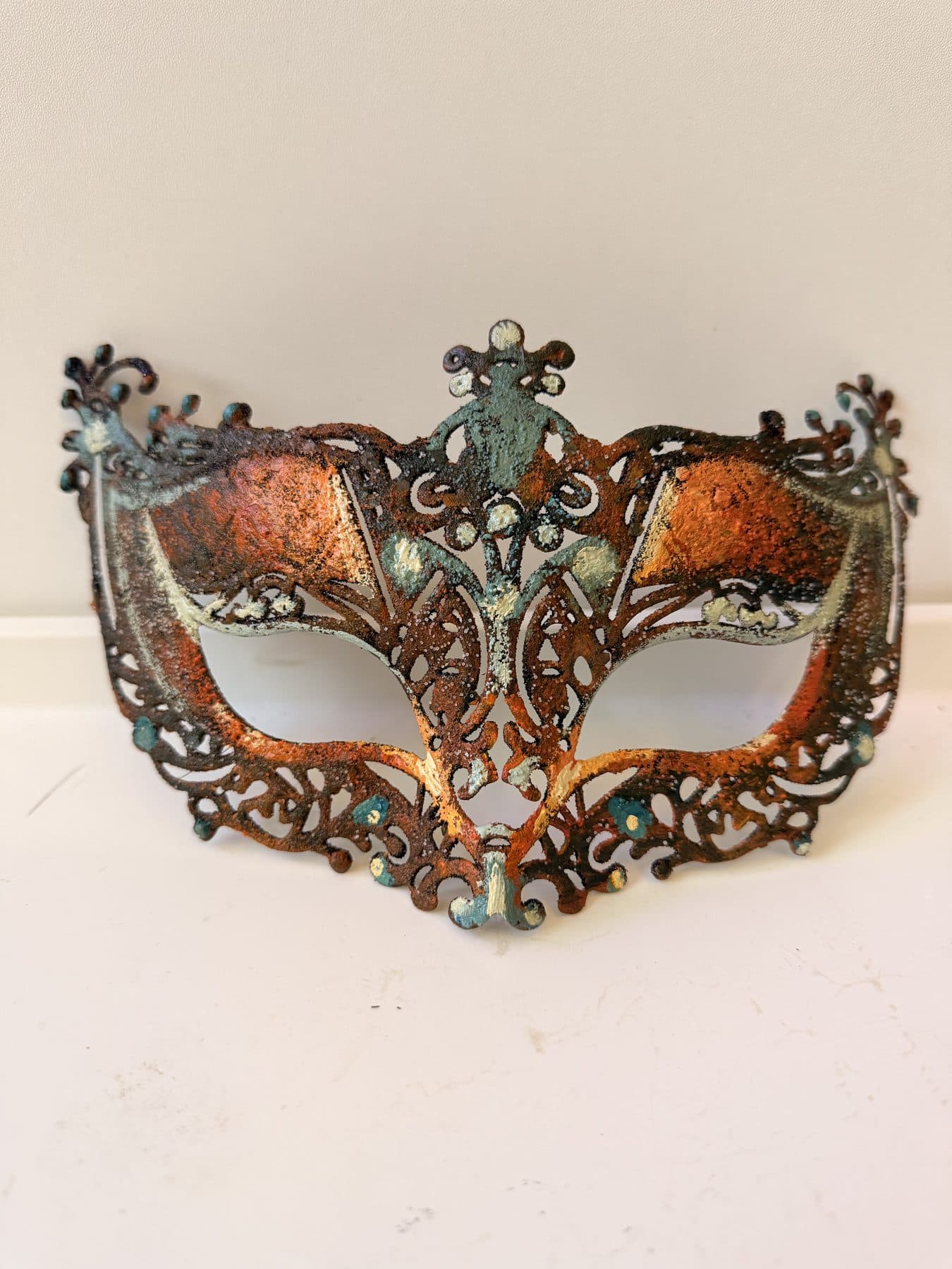 Cabaret mask
